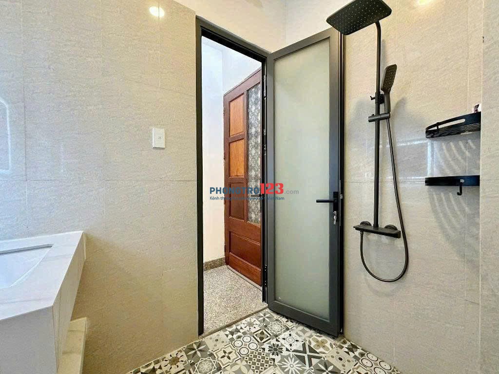 Cho thuê CHDV Mặt tiền Trần Văn Sắc phường Thảo Điền Quận 2