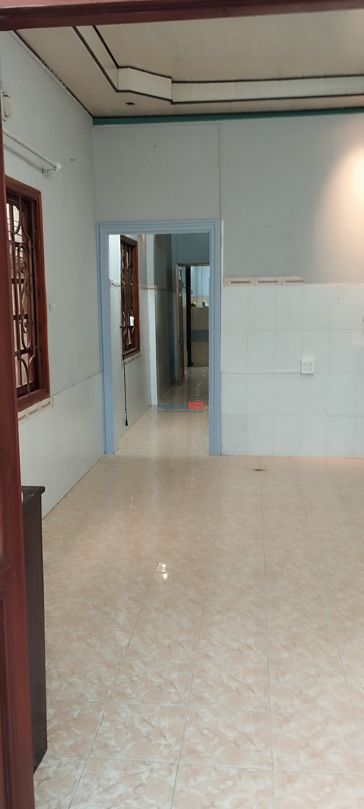 CHO THUÊ NHÀ NGUYÊN CĂN NGAY BƯU ĐIỆN PHÚ THUỶ, CÓ GÁC NHÌN RA BIỂN OCEAN