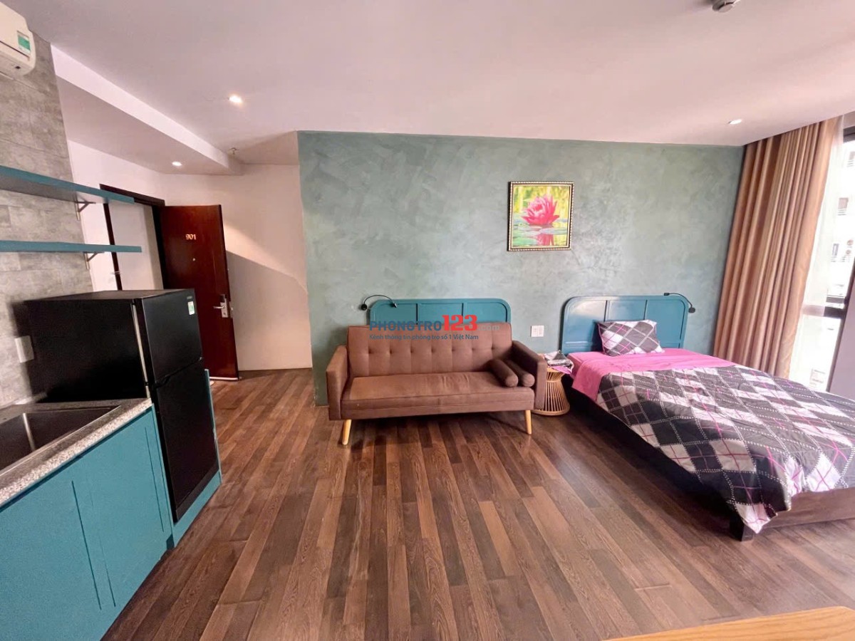 Căn Hộ Studio Cửa Sổ Trời 30m2 - Gần Phan Đăng Lưu, Phan Xích Long, Thuận Tiện Đi Các Quận