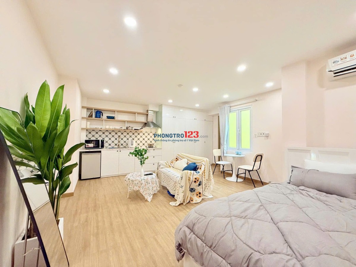 Căn Hộ Studio Cửa Sổ Trời 30m2 - Thuận Tiện Qua Các Trường ĐH Văn Lang, Hutech, UEF, Hồng Bàng, GTVT