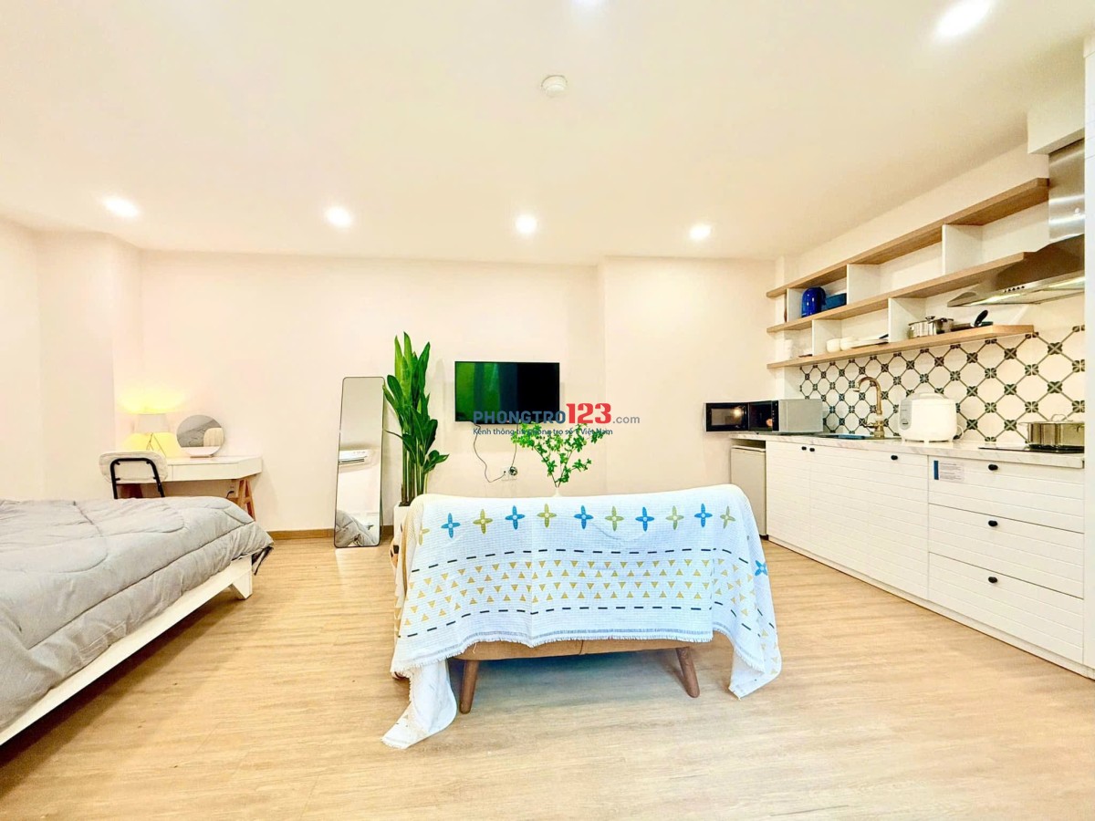 Căn Hộ Studio Cửa Sổ Trời 30m2 - Thuận Tiện Qua Các Trường ĐH Văn Lang, Hutech, UEF, Hồng Bàng, GTVT