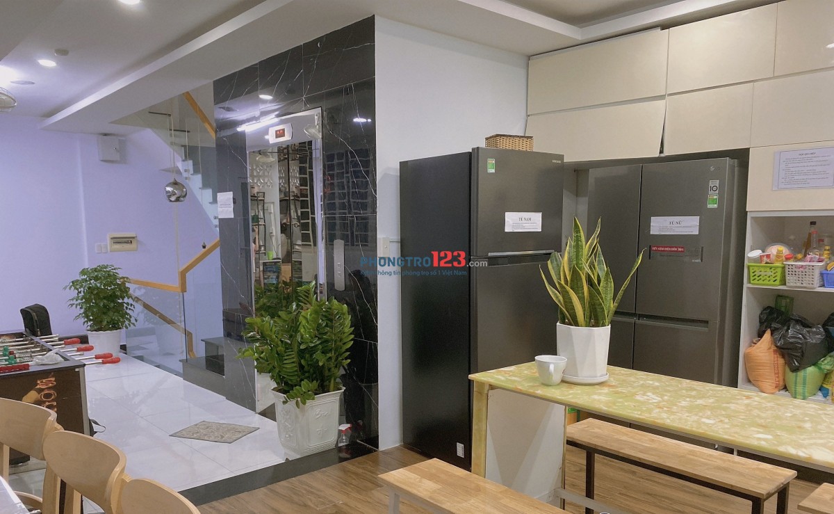  KÝ TÚC XÁ CAO CẤP – CHỈ TỪ 1TR2/THÁNG FULL NỘI THẤT – KHÔNG PHÁT SINH – GIỜ GIẤC TỰ DO