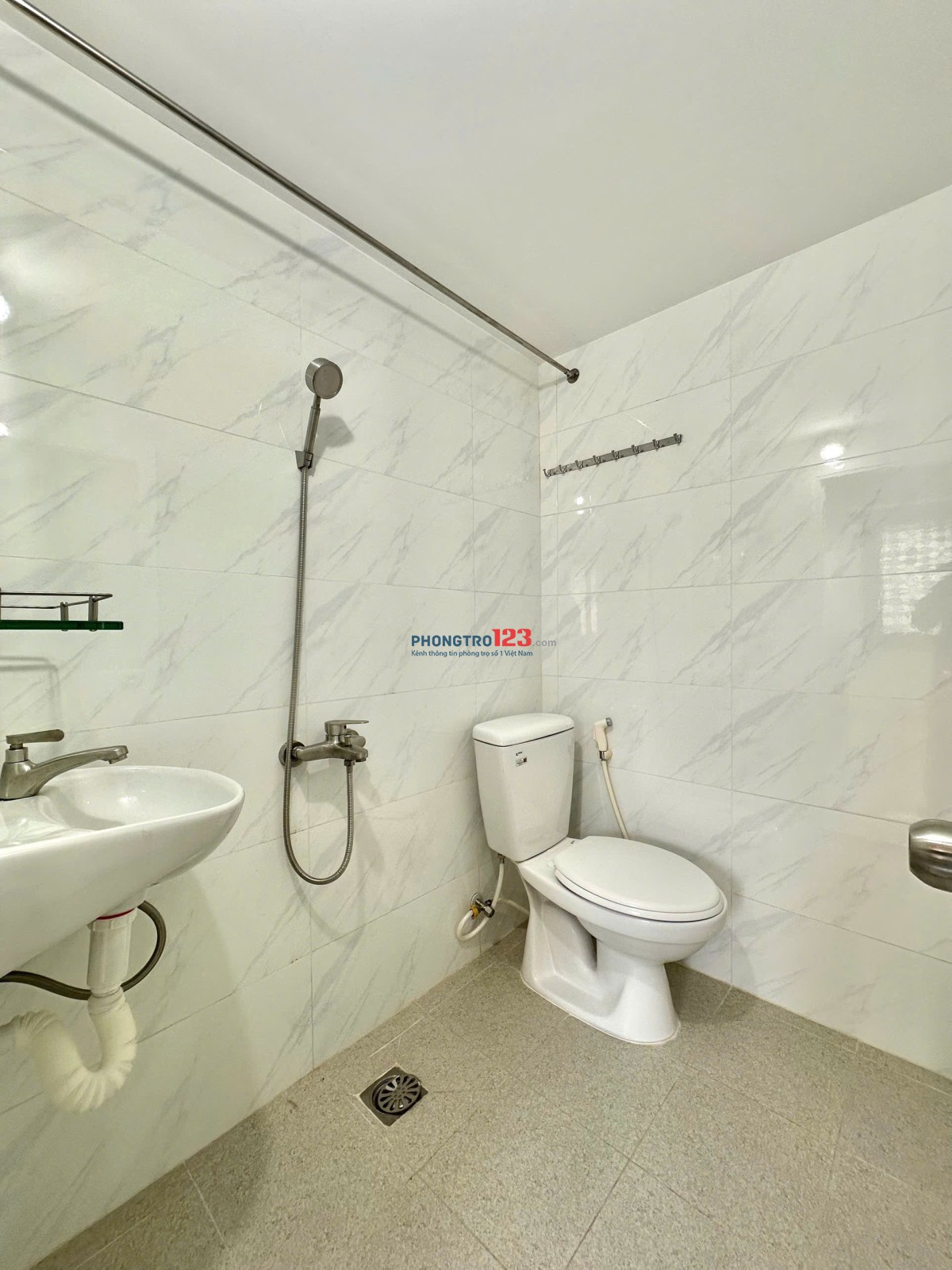 PHÒNG MỚI XÂY, CHÍNH CHỦ, SẠCH SẼ PHÒNG FULL NỘI THẤT NHƯ HÌNH.