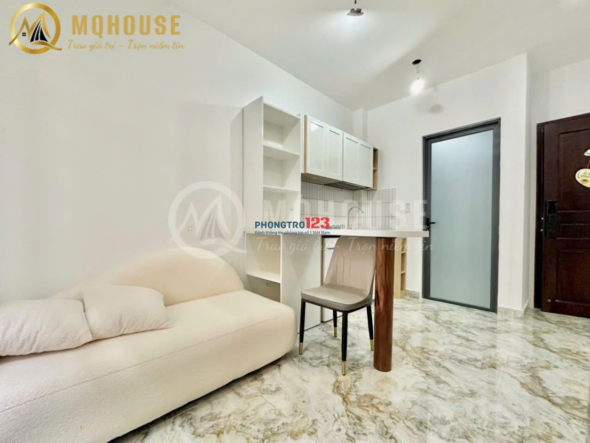 CHO THUÊ CHDV 1PN 1PK BAN CÔNG FULL NỘI THẤT ĐẸP NGAY SÂN BAY