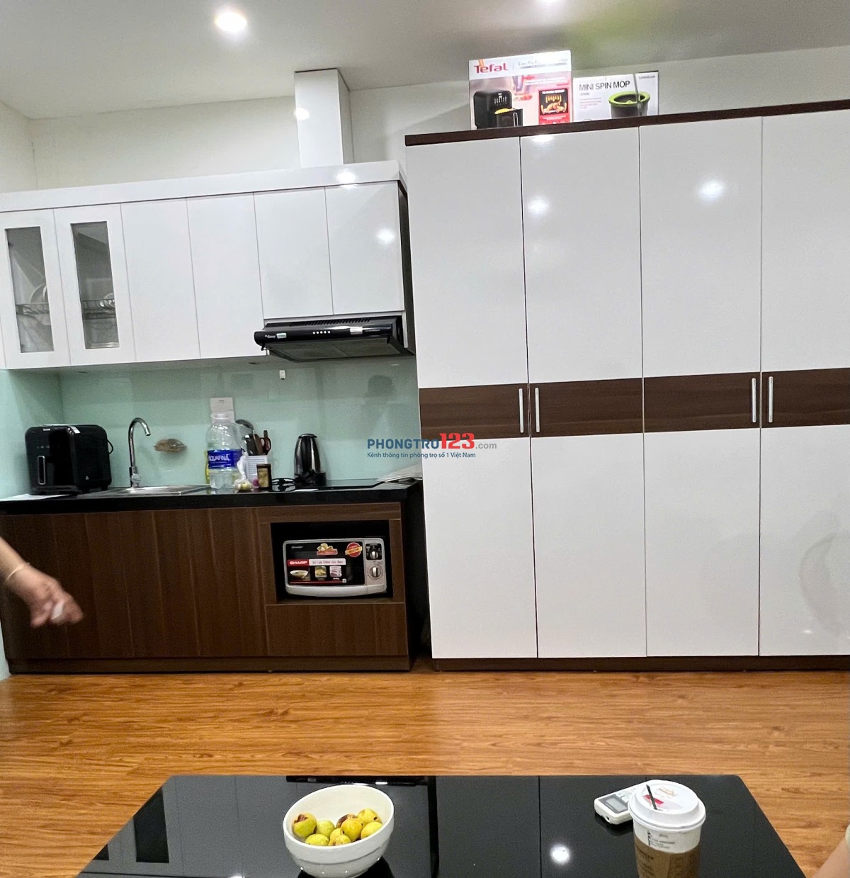 Phòng 30m2 ban công nhiều ánh sáng ngõ 89 Phan Kế Bính