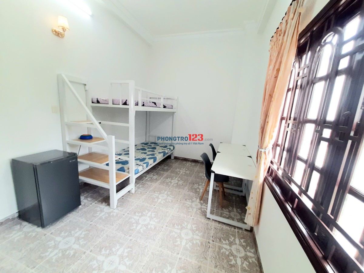 Phòng nữ cách ĐH SPKT & HUB 500m