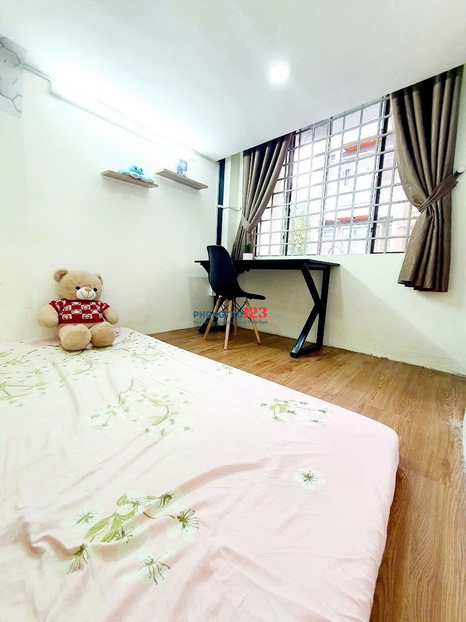 Cho Thuê Căn Hộ 2PN Full NT, Có Ban Công, Bùi Đình Túy, Bình Thạnh