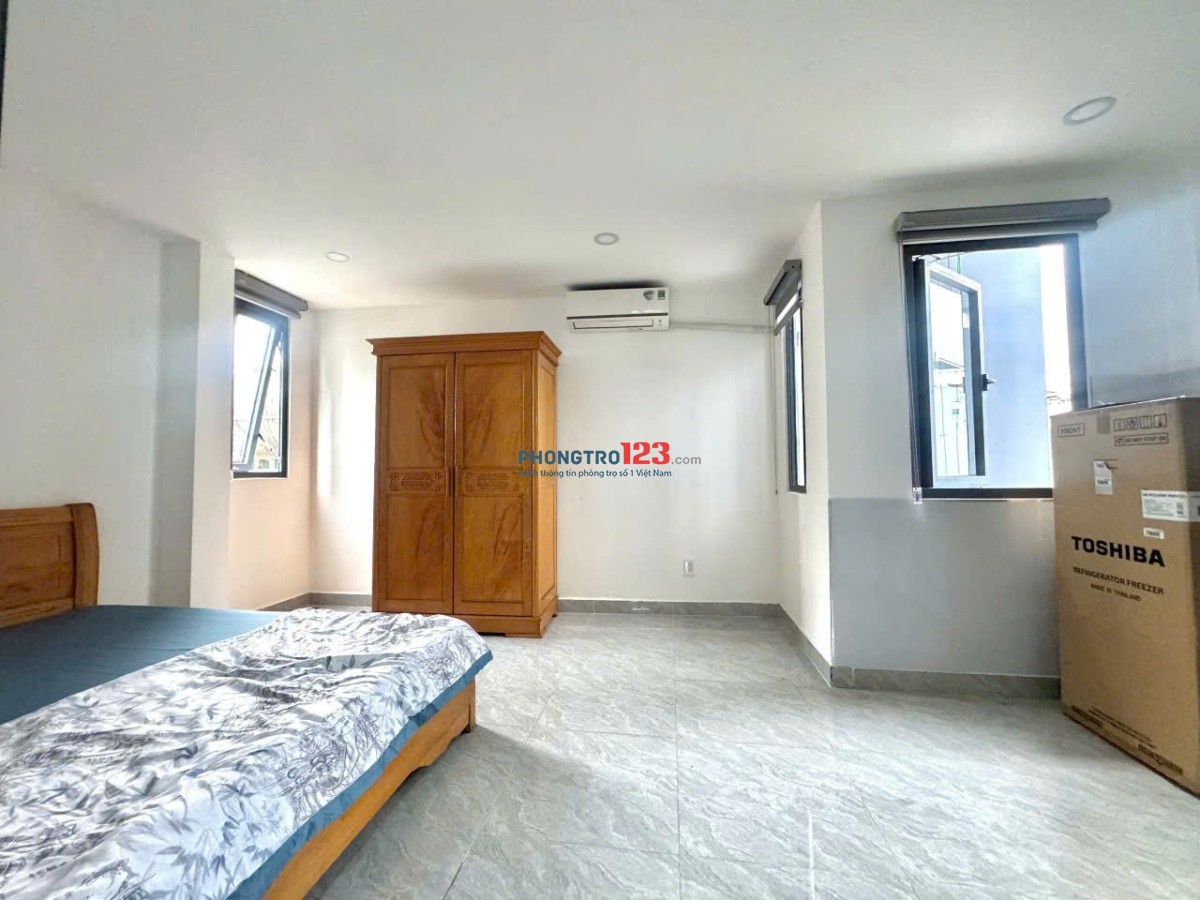 Khai Trương Căn Hộ 1PN Ban Công, Studio Cửa Trời - Nguyễn Văn Thương Gần Pearl Plaza
