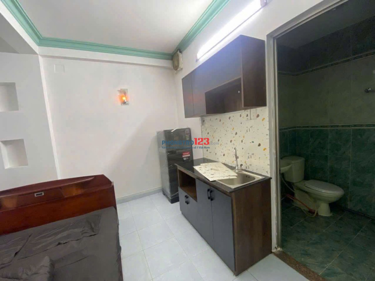 Tìm bạn nữ ở ghép 1:1 ở Hiệp Nhất, Tân Bình gần khu sân bay CMT8 và Hoàng Văn Thị