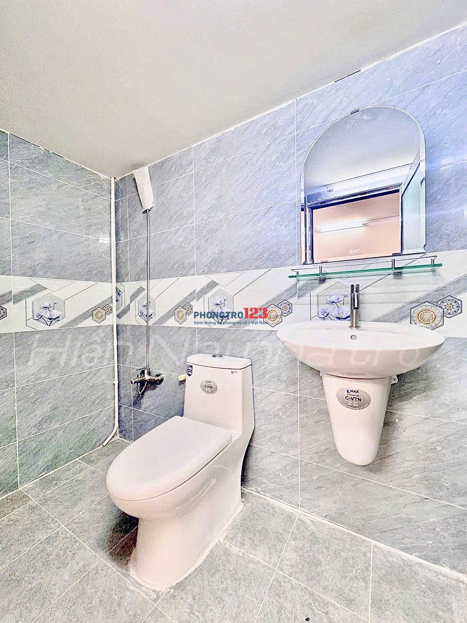 Phòng Trệt DUPLEX MỚI XÂY 3tr9 GÁC CAO Máy Lạnh + NT Hà Huy Giáp Q12