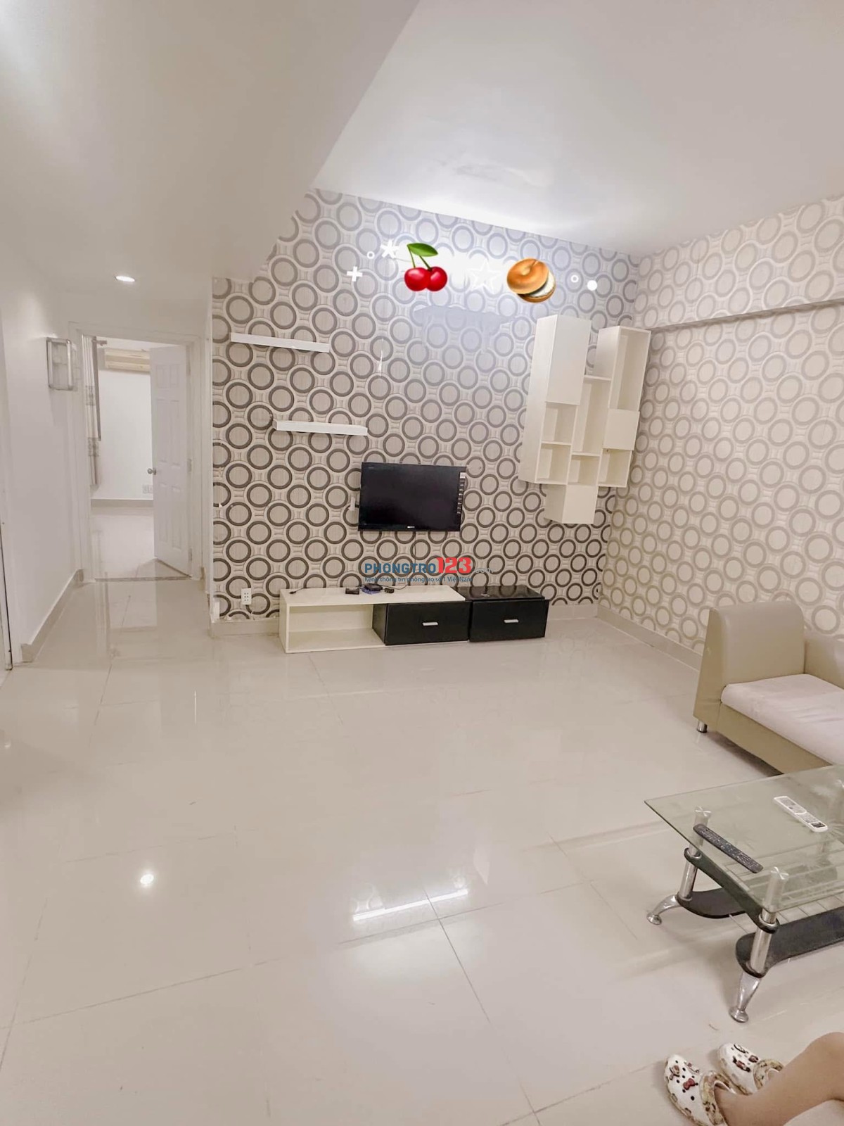 Tìm bạn nữ ở ghép - phòng bancol rộng đẹp