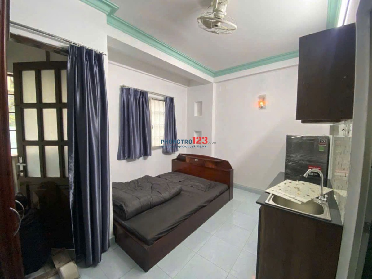 Tìm bạn nữ ở ghép 1:1 ở Hiệp Nhất, Tân Bình gần khu sân bay CMT8 và Hoàng Văn Thị
