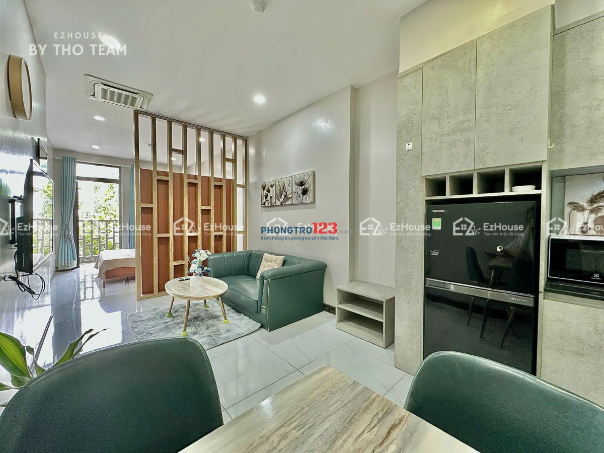 STUDIO FULL NỘI THẤT – BAN CÔNG THOÁNG MÁT KHU SÂN BAY