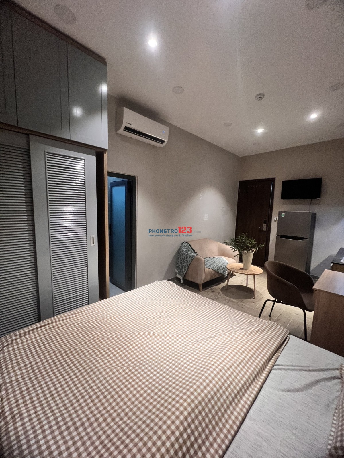 Cho thuê phòng đẹp giá rẻ tại Nơ Trang Long!!!
