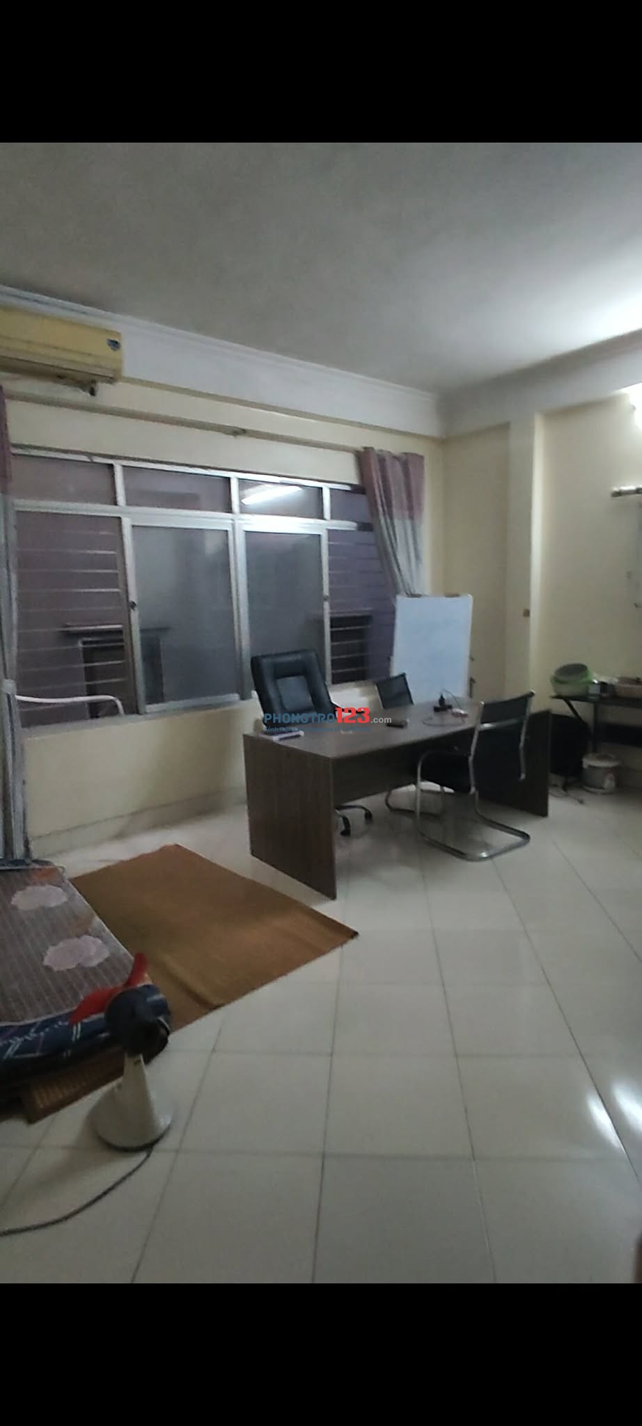 Phòng 60 m gồm 2 ngủ 1 khách, nhà dân có thể vào ở ngay