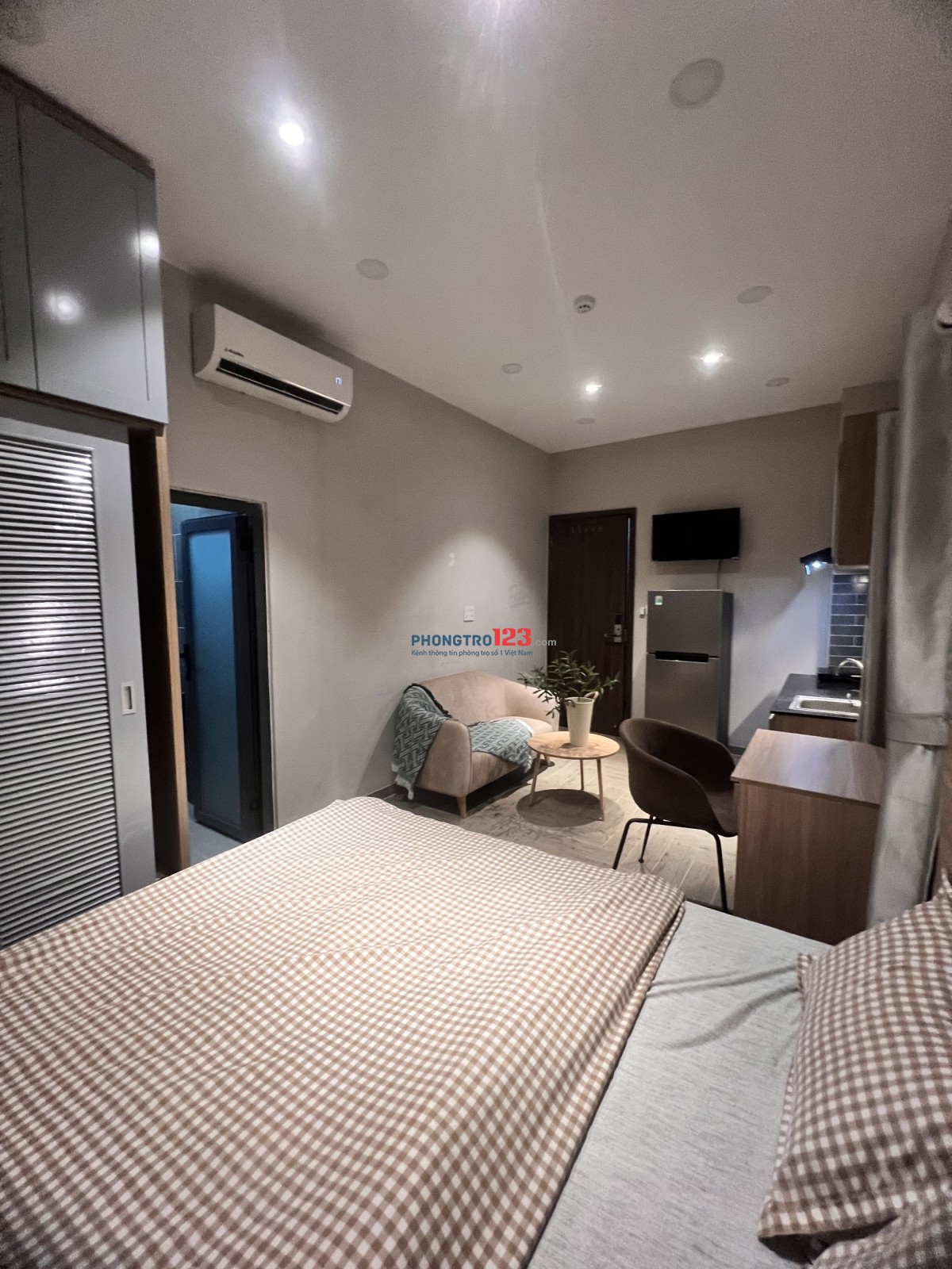 Cho thuê phòng đẹp giá rẻ tại Nơ Trang Long!!!