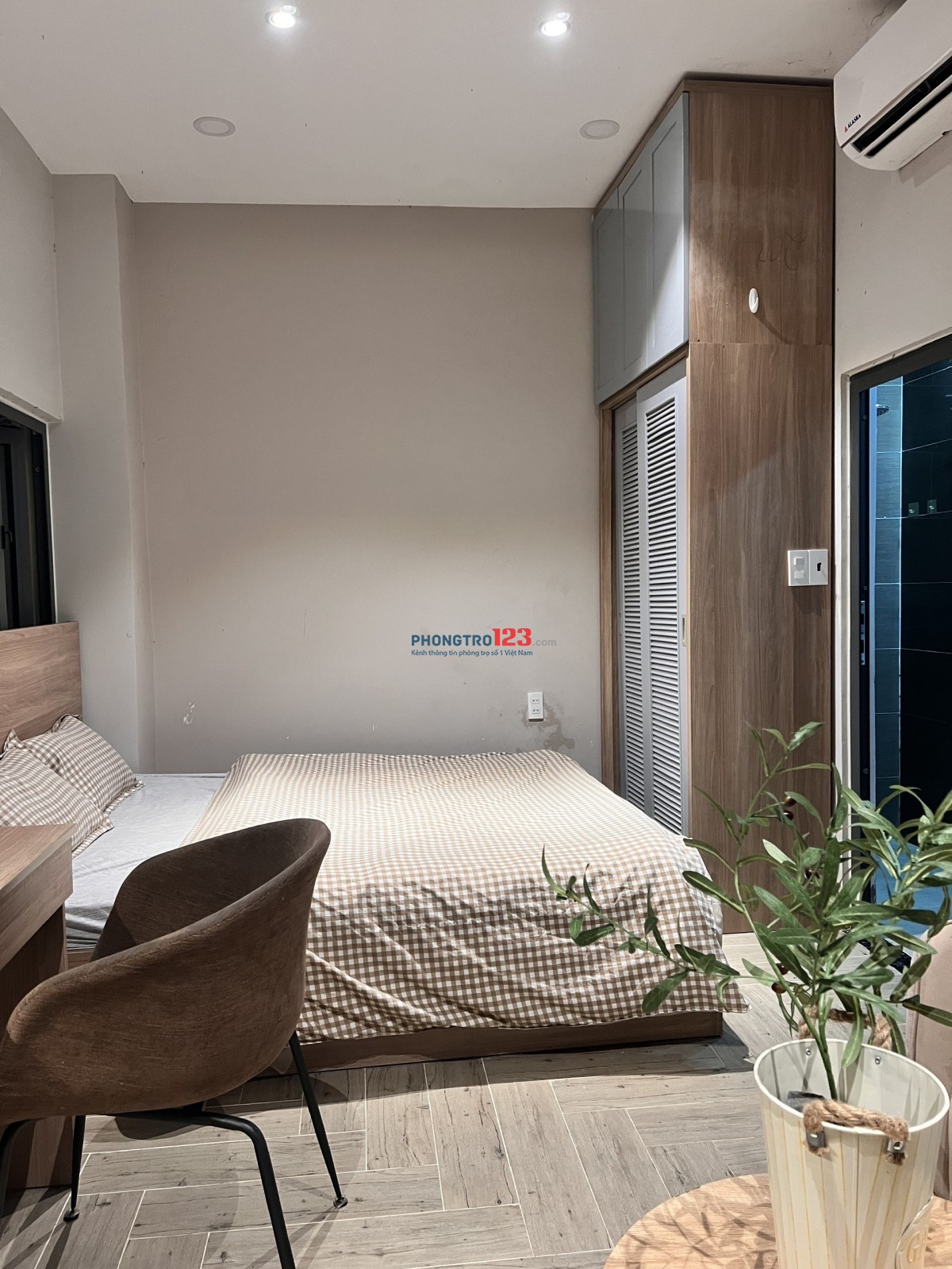 Cho thuê phòng đẹp giá rẻ tại Nơ Trang Long!!!