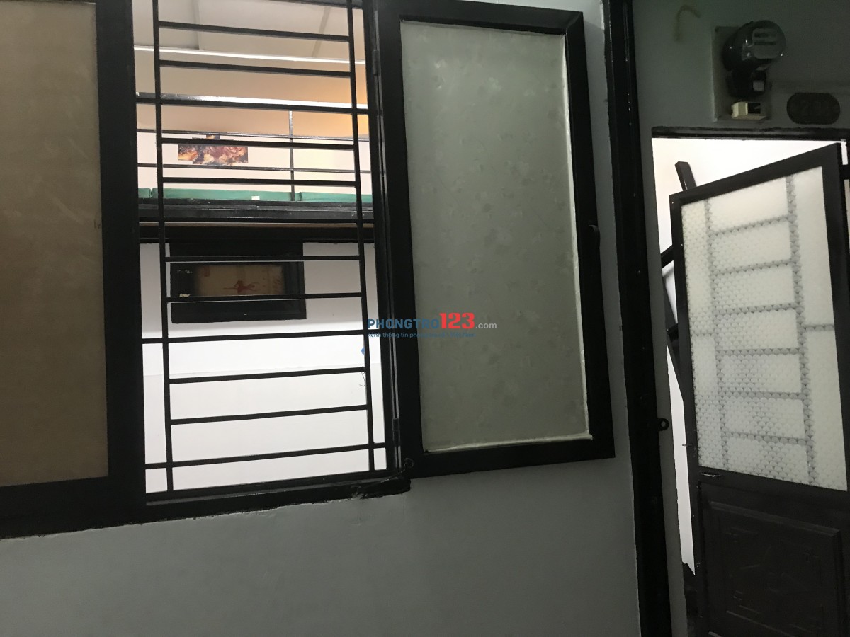 Tìm nam ở ghép 1t5/ tháng phòng sạch sẽ giờ giấc tự do.