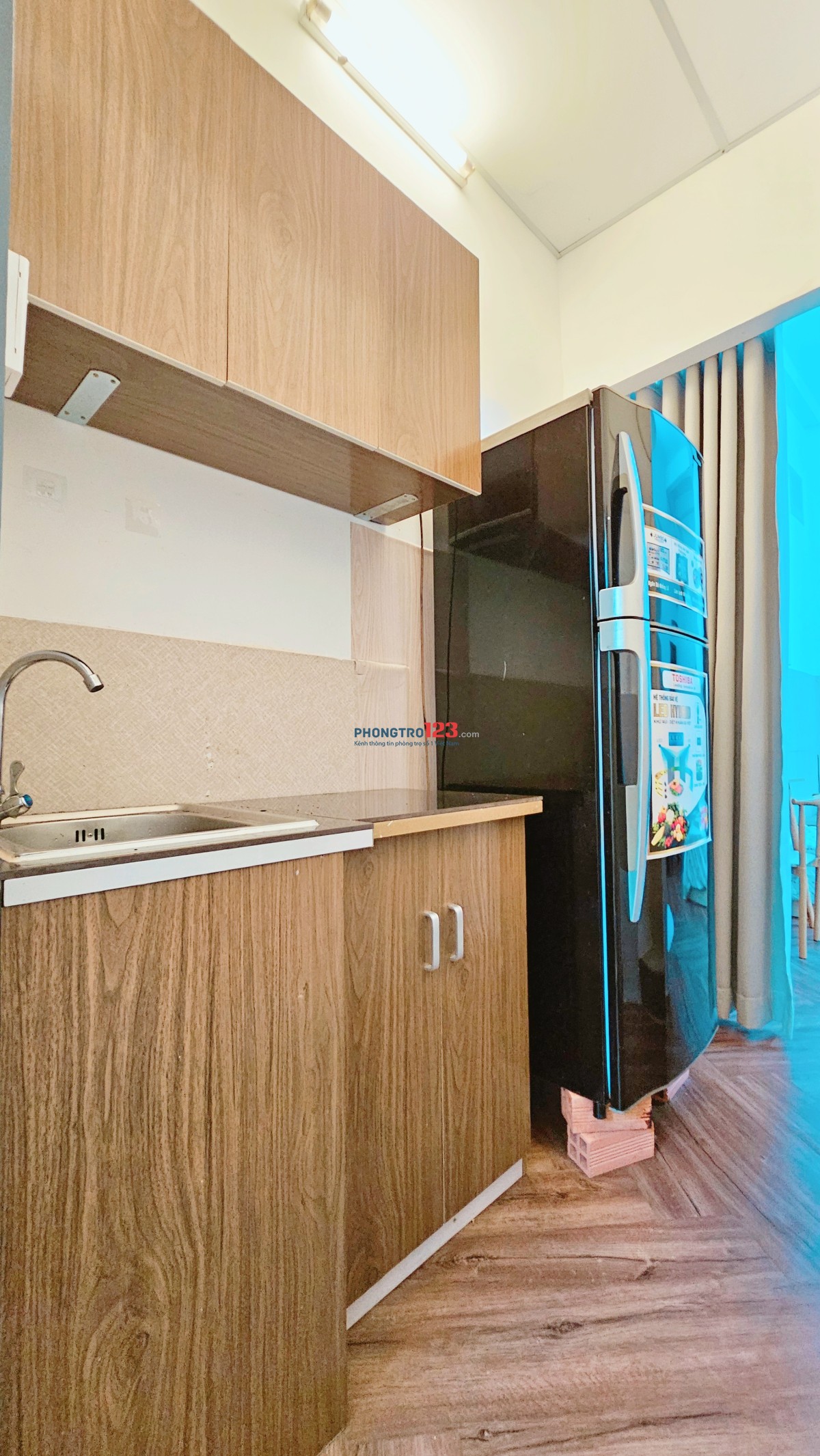 Studio chữa lành ! bếp tách PN, cửa sổ, có sân vườn chung, B.T !