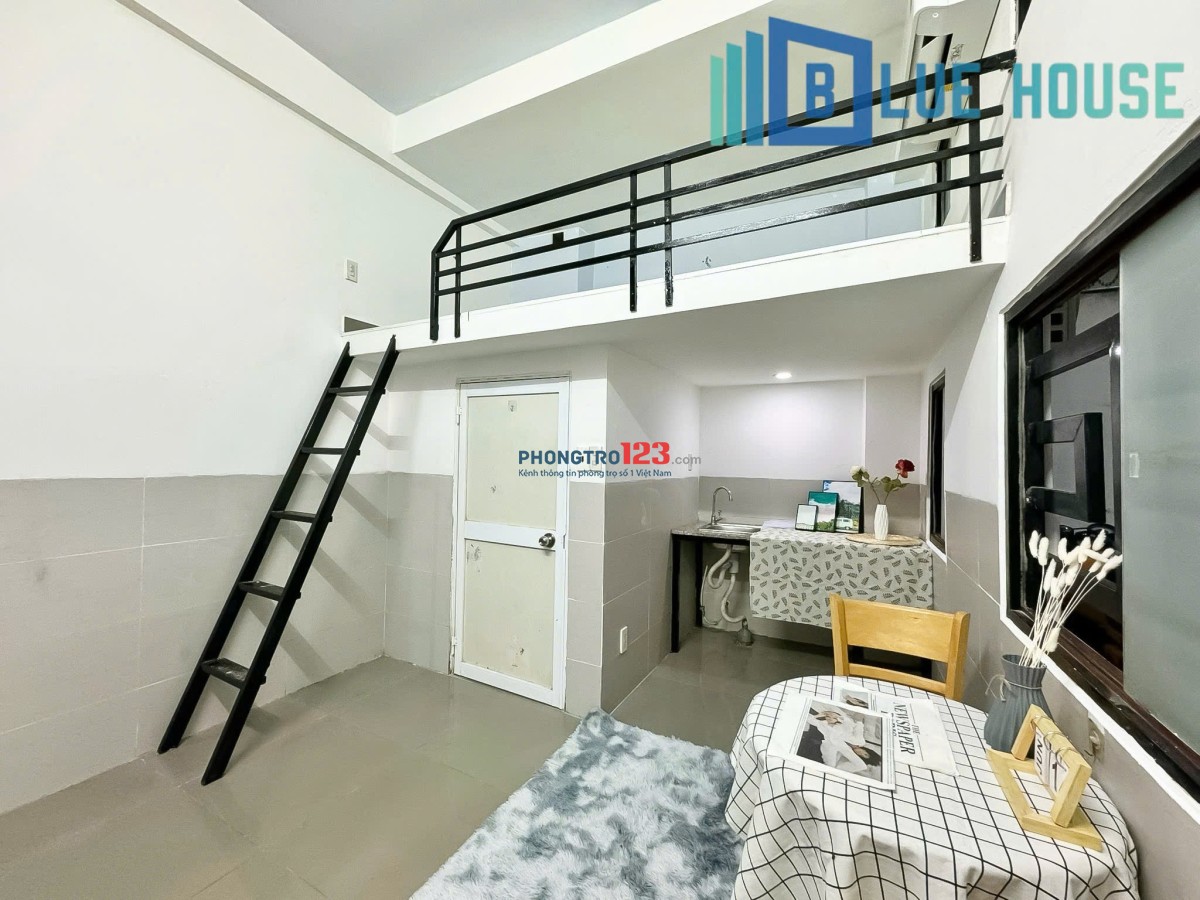 Cho thuê phòng trọ Quận Tân Bình Duplex cao 1m7 ngay vòng xoay Lê Đại Hành, Đại học Văn Hiến