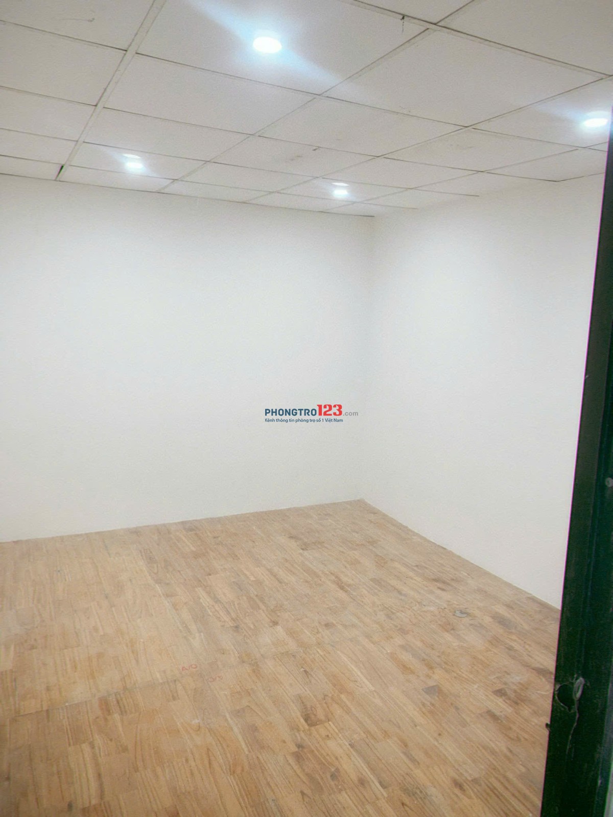 Cho thuê nhà nguyên căn đẹp như mới hẻm xe hơi đường Âu Dương Lân Phường 3 Quận 8