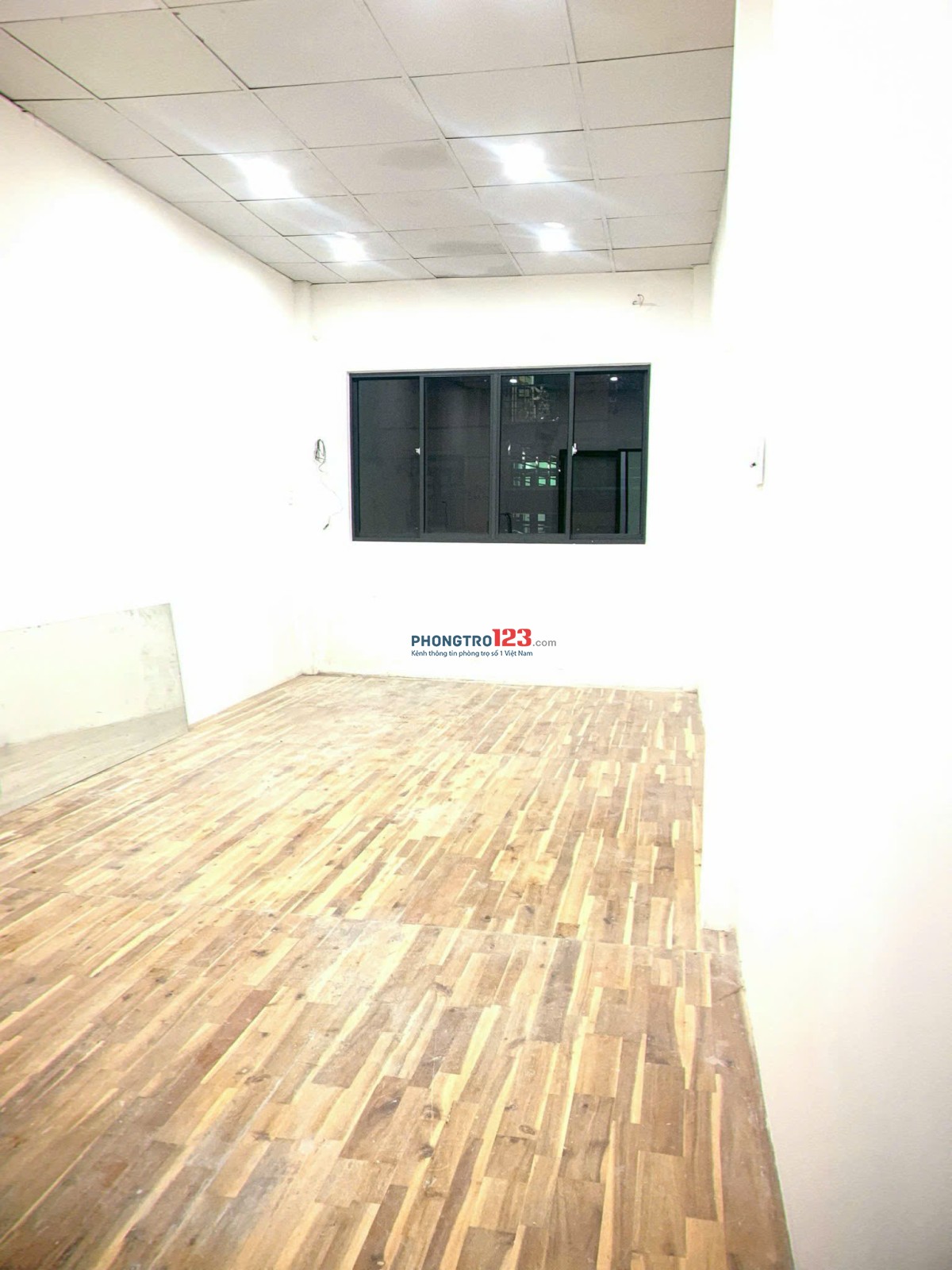 Cho thuê nhà nguyên căn đẹp như mới hẻm xe hơi đường Âu Dương Lân Phường 3 Quận 8