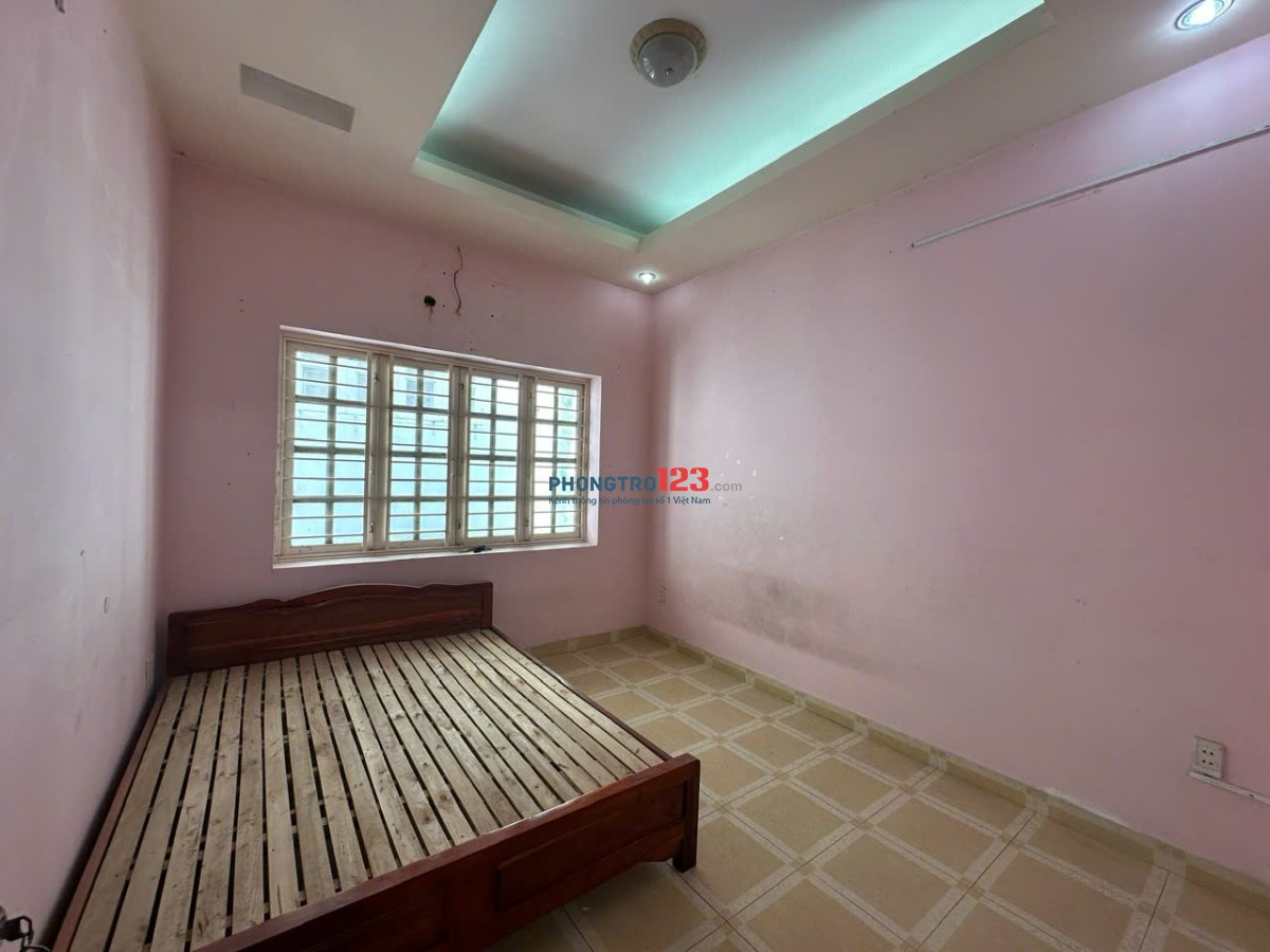 Cho thuê nhà Nguyên căn 3 tầng đường Đặng Thúc Liêng - Phạm Hùng Phường 4 Quận 8