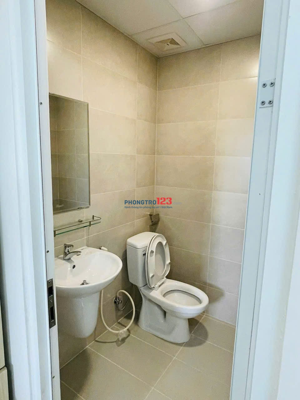 Chung cư Saigonland, Nguyễn Gia Tri, BT: 90m2, 3pn, full nt, 15tr/th