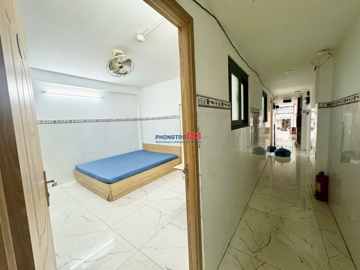 Cho thuê phòng cao cấp vip, đủ nội thất, giờ tự do, Quận 7