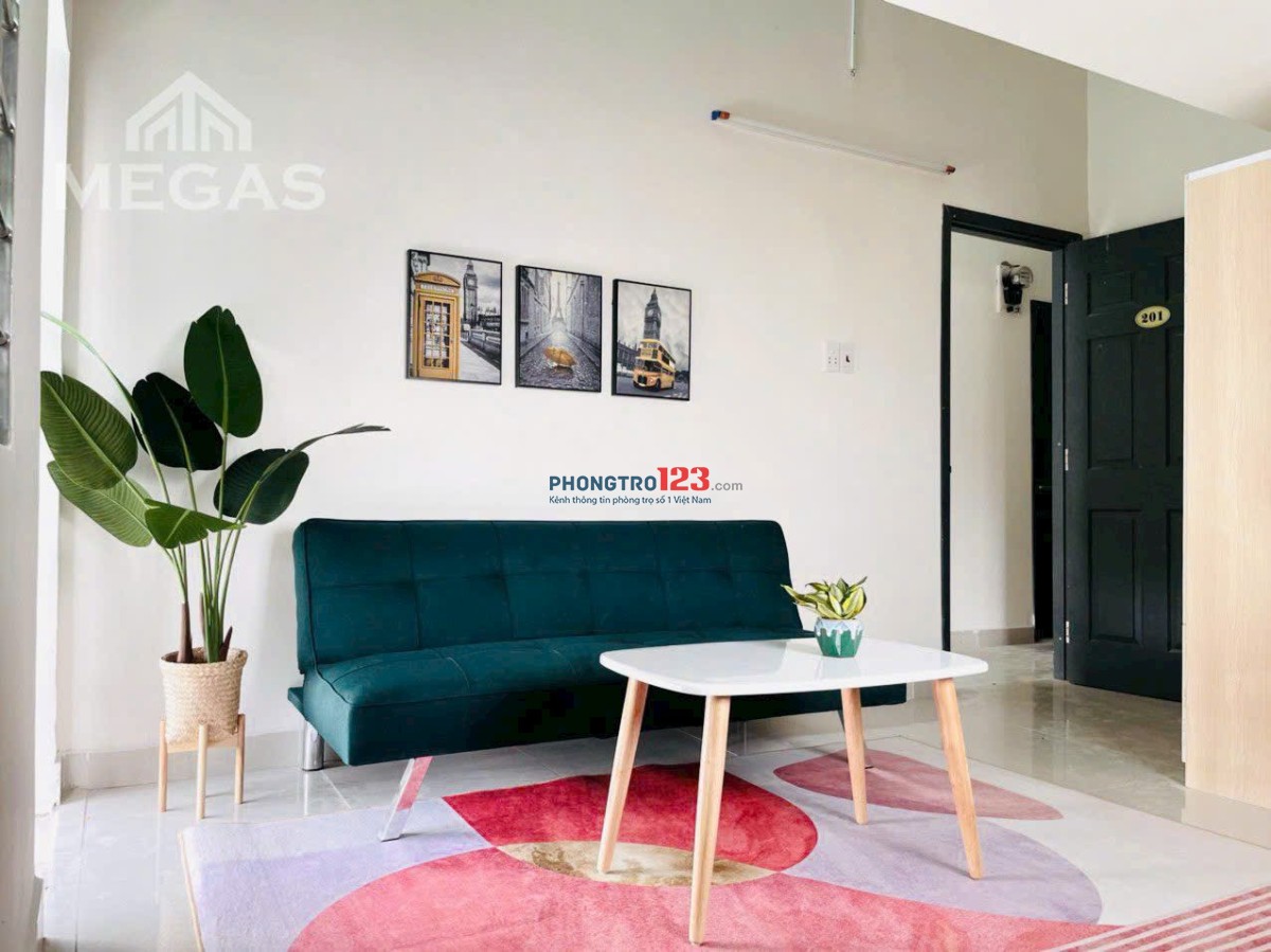 Cho thuê phòng ban công cao cấp – full nội thất – trung tâm Quận 11