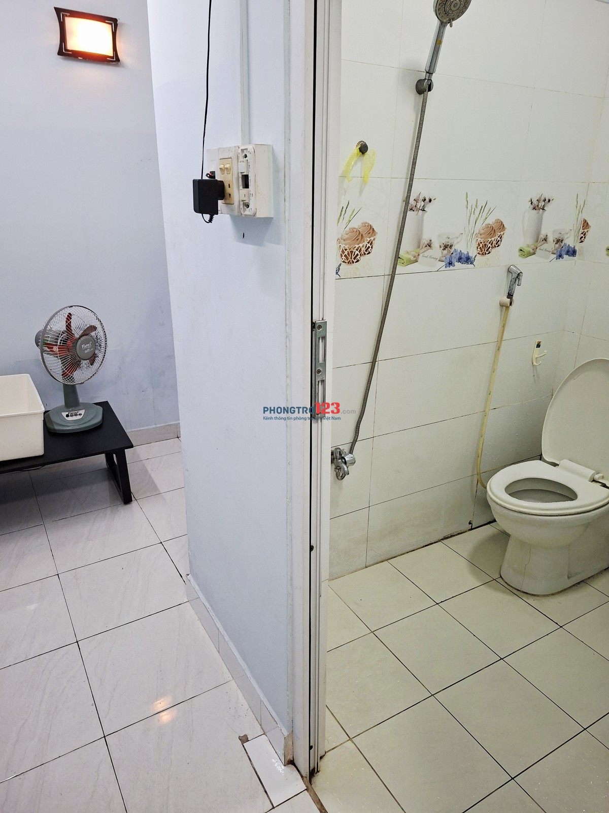 Cho Thuê Phòng Q3.nệm quạt tolet riêng.1tr800 2tr600