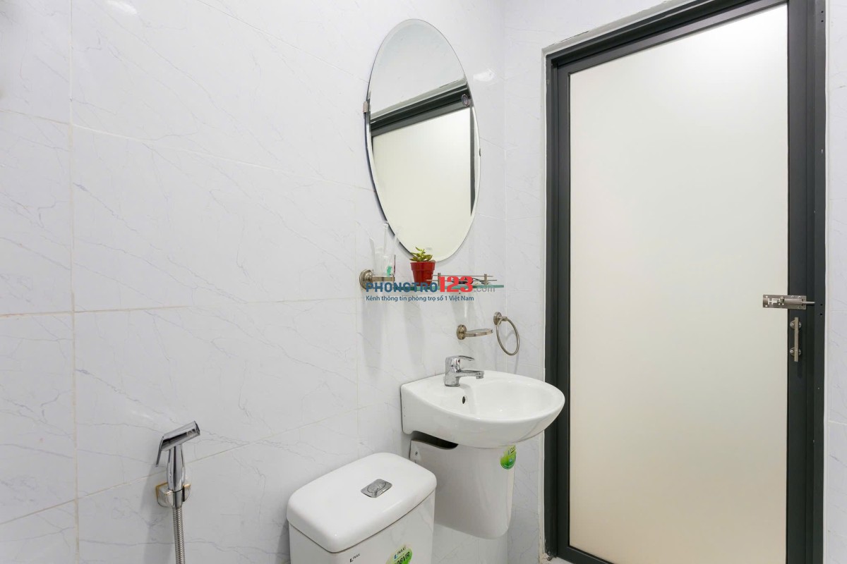 Cho Thuê phòng 20m2 Full Nội Thất Tại Hẻm 371 Hai Bà Trưng, Quận 3