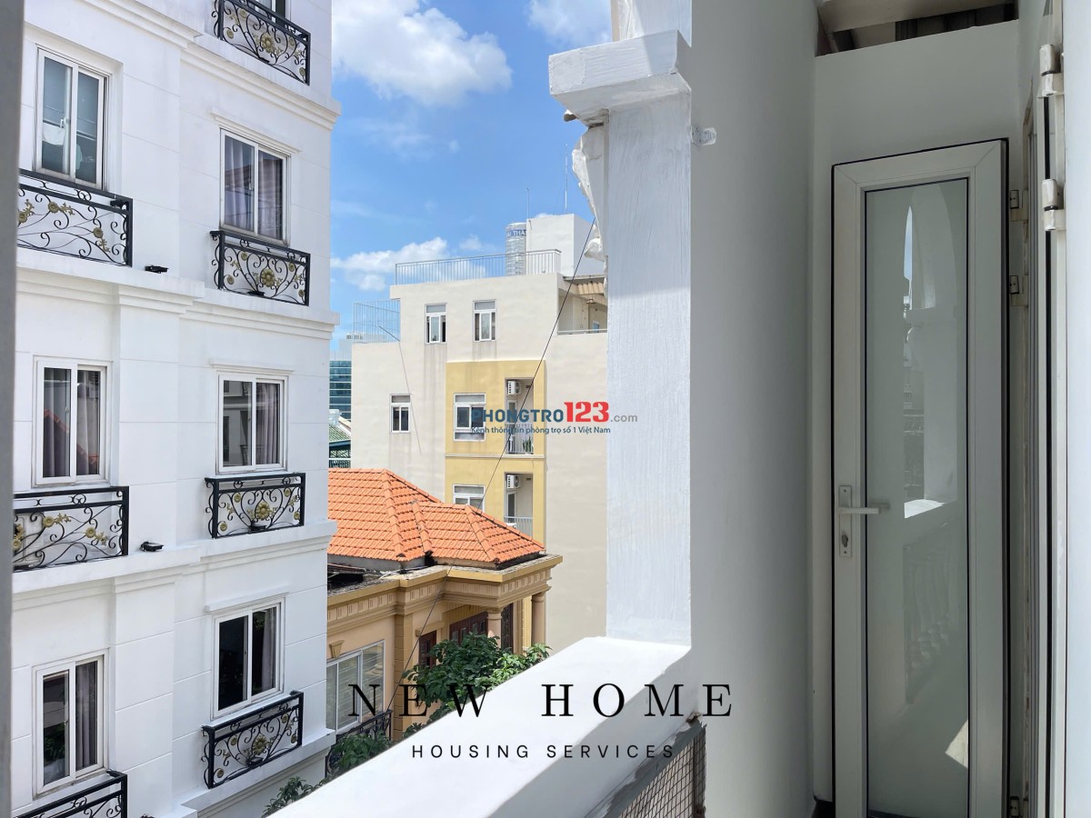 Căn Hộ Giá Rẻ Ngay Sân Bay Full Nội Thất - Ban Công - Thang Máy - Đi Bộ 2p Qua Sân Bay