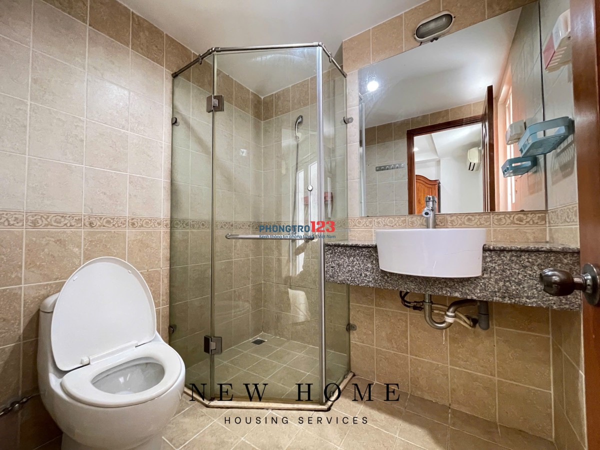 Căn Hộ Giá Rẻ Ngay Sân Bay Full Nội Thất - Ban Công - Thang Máy - Đi Bộ 2p Qua Sân Bay