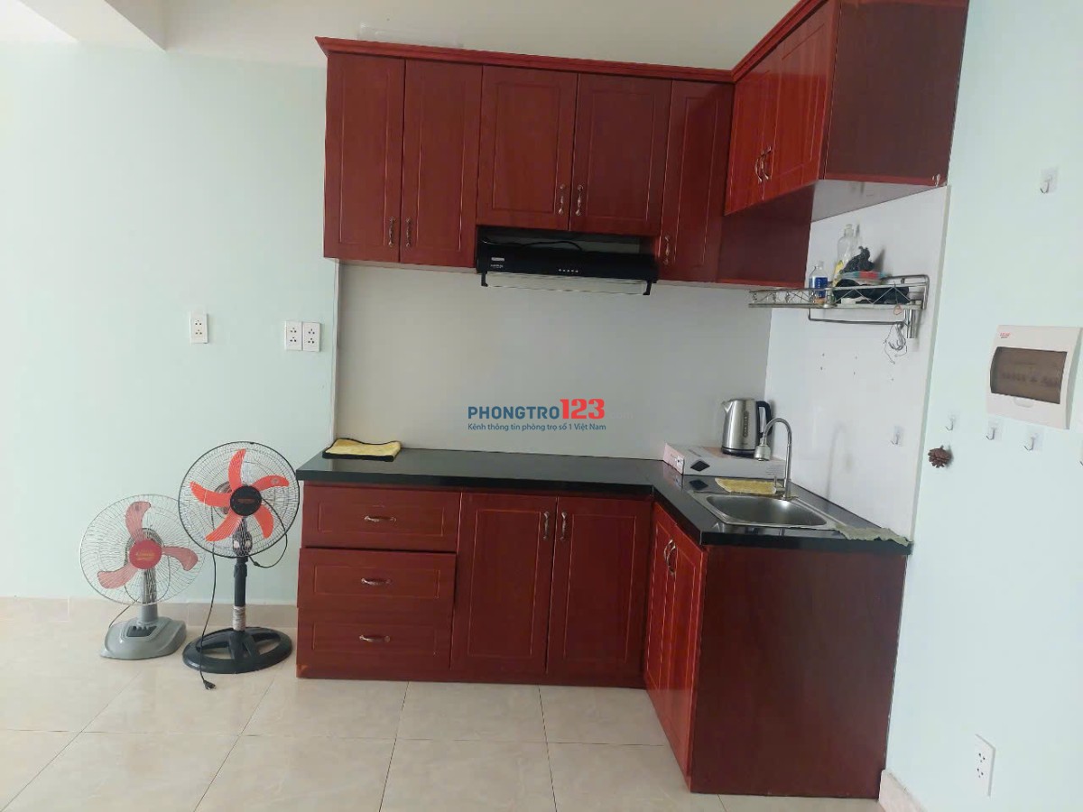 Chính chủ cần cho thuê căn hộ giá rẻ 67m2 2 phòng ngủ