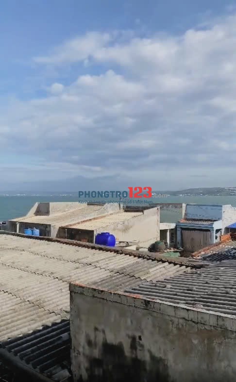 Cho thuê NHÀ CẤP 3 VIEW BIỂN CÁCH BIỂN CHỈ 10 mét - Mũi Né, Phan Thiết, Bình Thuận