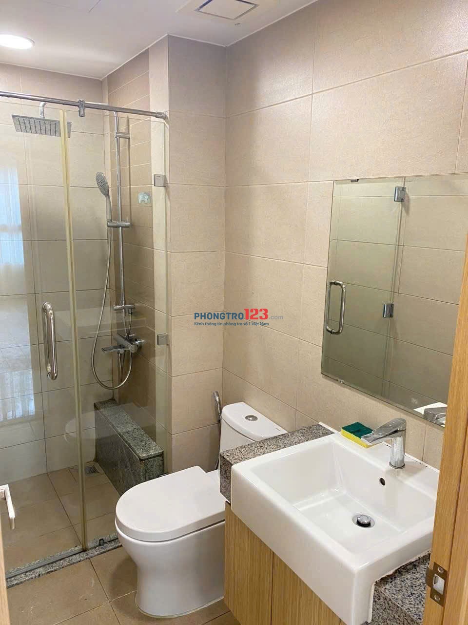 Phúc Yên, Phan Huy Ích, P15, TB, 110m2, 3PN, 2WC, 12tr/tháng.