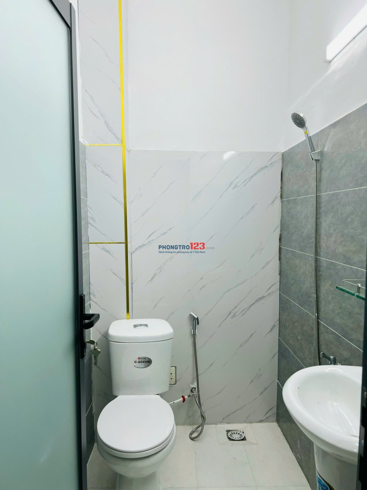 Cho thuê phòng trọ giá rẻ gần ĐH Kinh tế Q3 đầy đủ nội thoáng cửa sổ thoáng mát