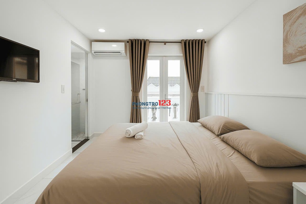 Cho thuê căn hộ studio full nt cửa sổ/ban công p.Tân Phong q.7 gần RMIT, TDTU, KDC Trung Sơn