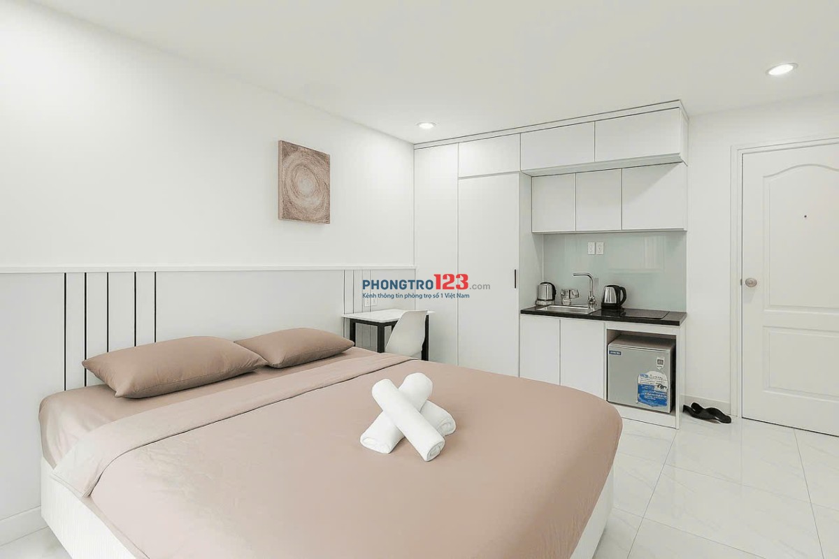 Cho thuê căn hộ studio full nt cửa sổ/ban công p.Tân Phong q.7 gần RMIT, TDTU, KDC Trung Sơn