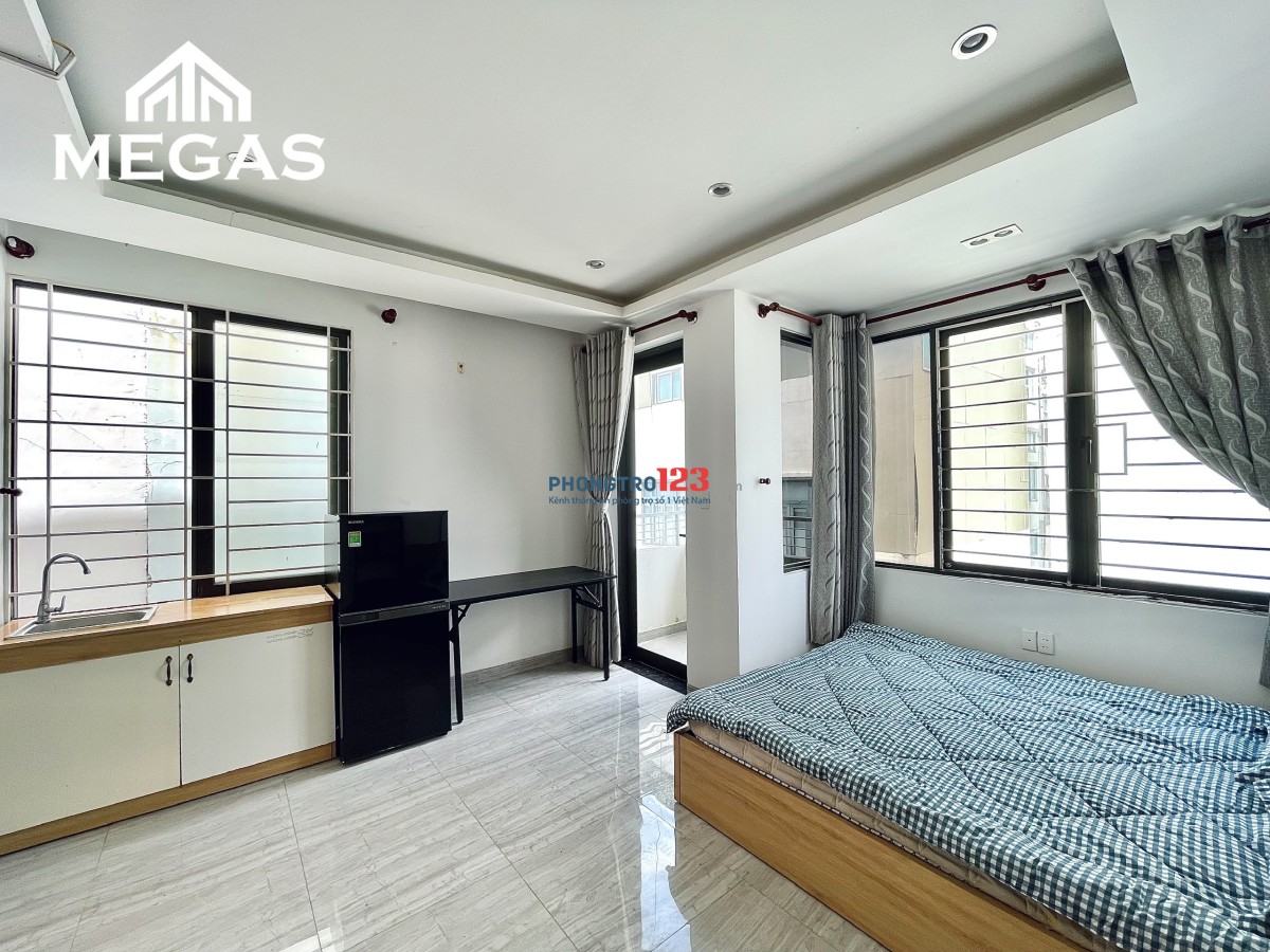 Studio ban công full nội thất nằm cạnh nhà ga T3 quận Tân bình vài phút di chuyển