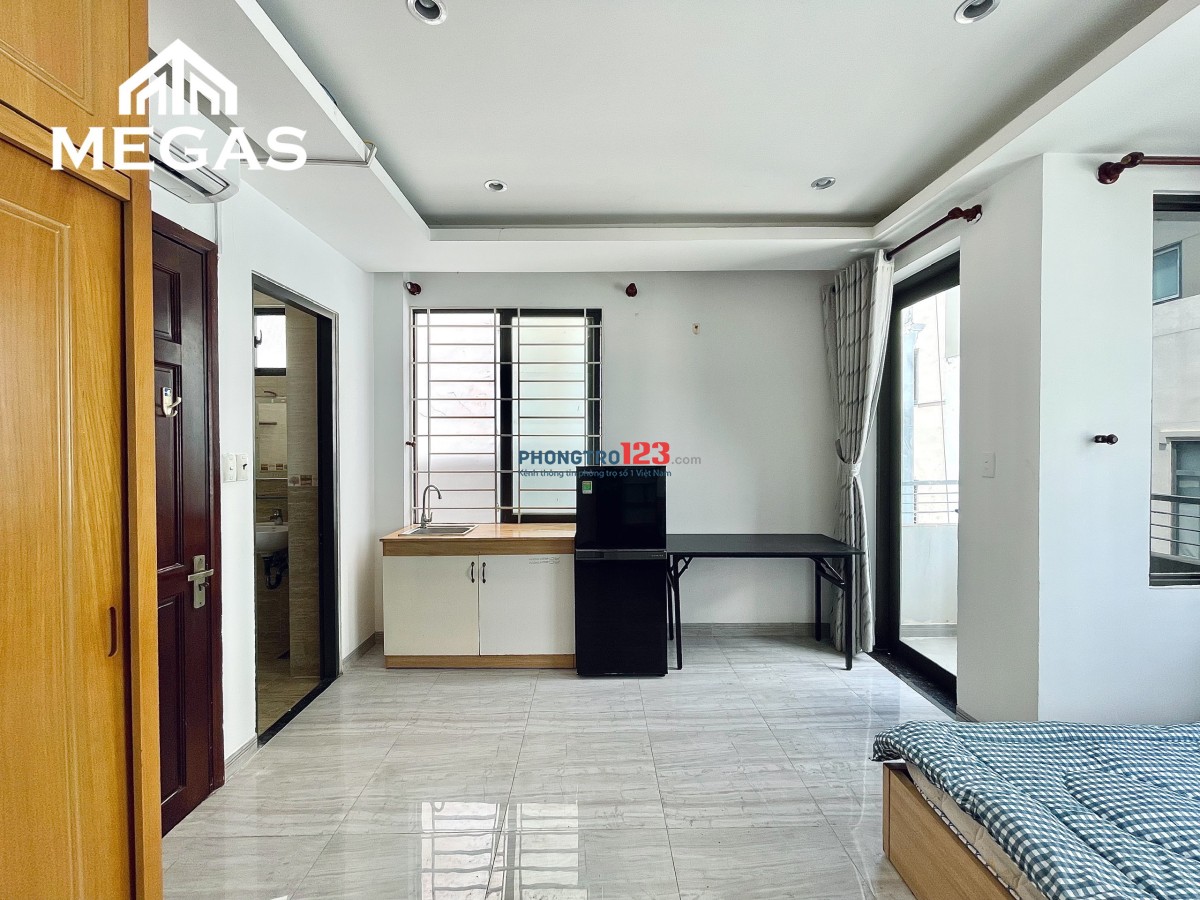 Studio ban công full nội thất nằm cạnh nhà ga T3 quận Tân bình vài phút di chuyển