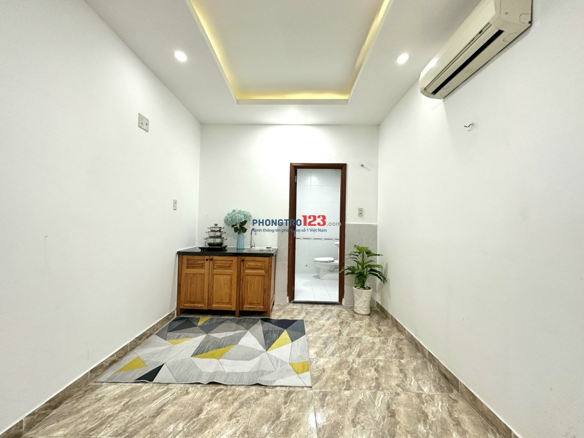 NHÀ MỚI, Ô TÔ TẬN NƠI, THANG MÁY NGAY ĐH BÁCH KHOA, CẦU VƯỢT 3/2