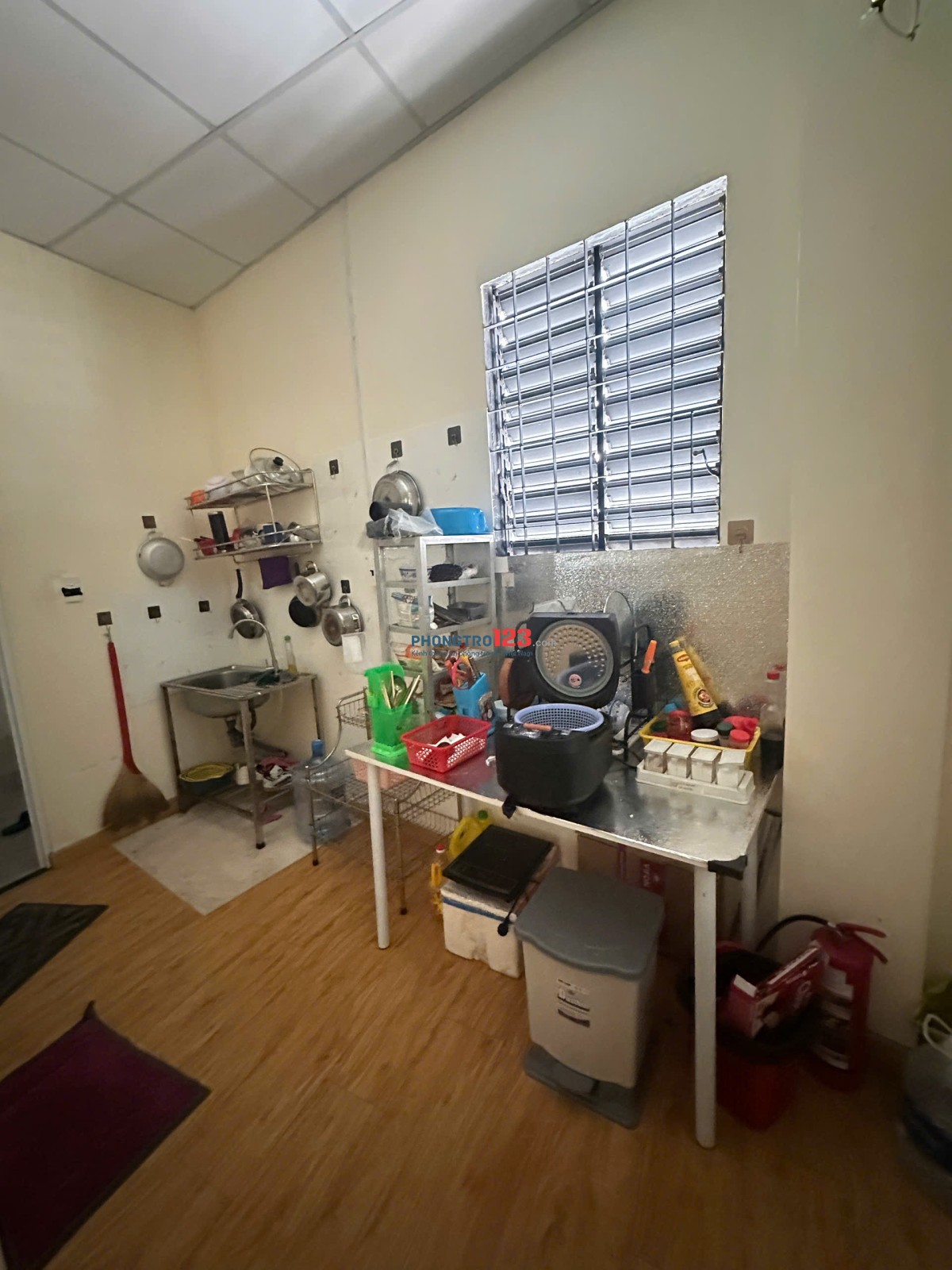 CHO THUÊ PHÒNG TRỌ RIÊNG BIỆT – GẦN ĐẠI HỌC CÔNG NGHIỆP TP.HCM – GIÁ CHỈ 3TR5/THÁNG
