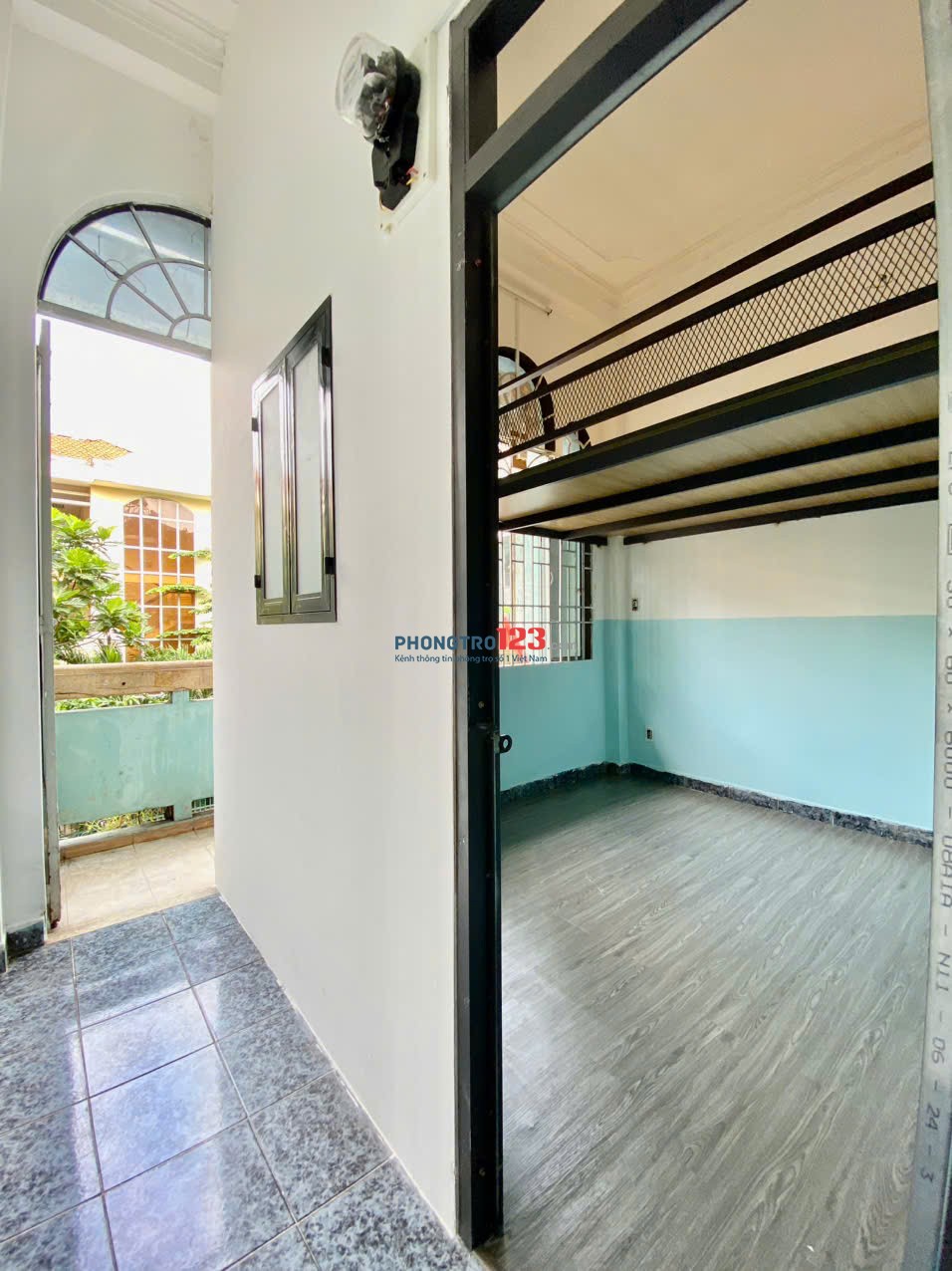Phòng gác mới, Cửa sổ,ban công, sạch sẽ, rộng rãi, Cách ĐH GIA ĐỊNH 3 - 5P