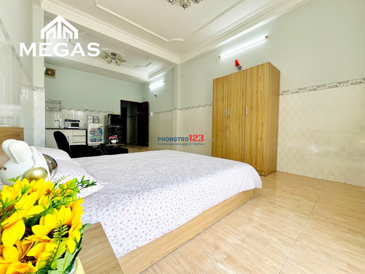 Cho thuê căn hộ FULL NỘI THẤT, BAN CÔNG, Ngay Nguyễn Văn Luông Q6