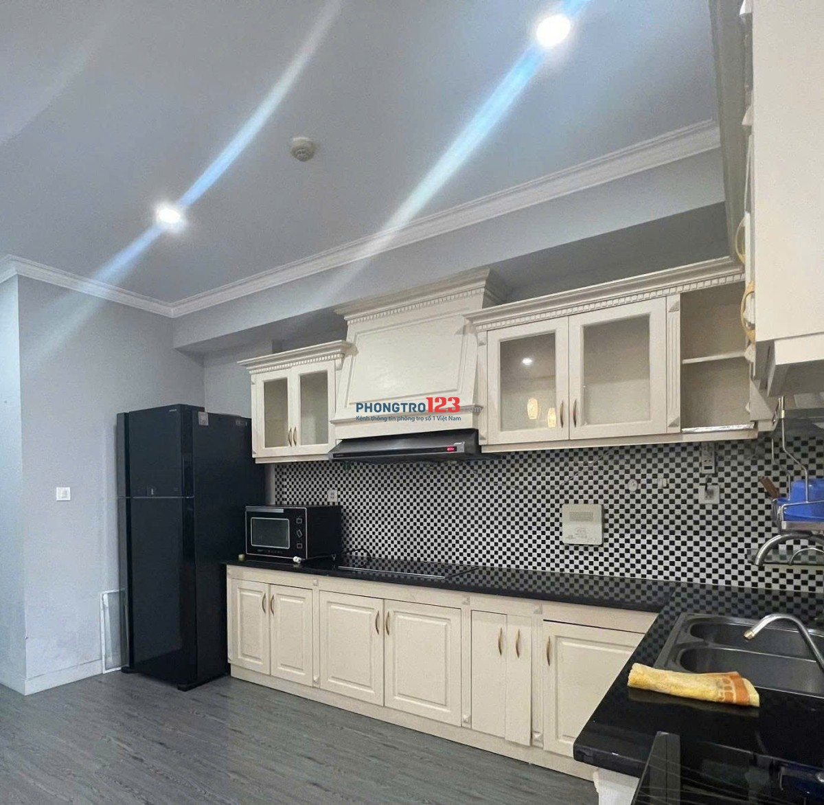 Carillon 2, Hòa Thạnh, Tân Phú : 80m2, 2p ngủ,Có NT, 11tr/th