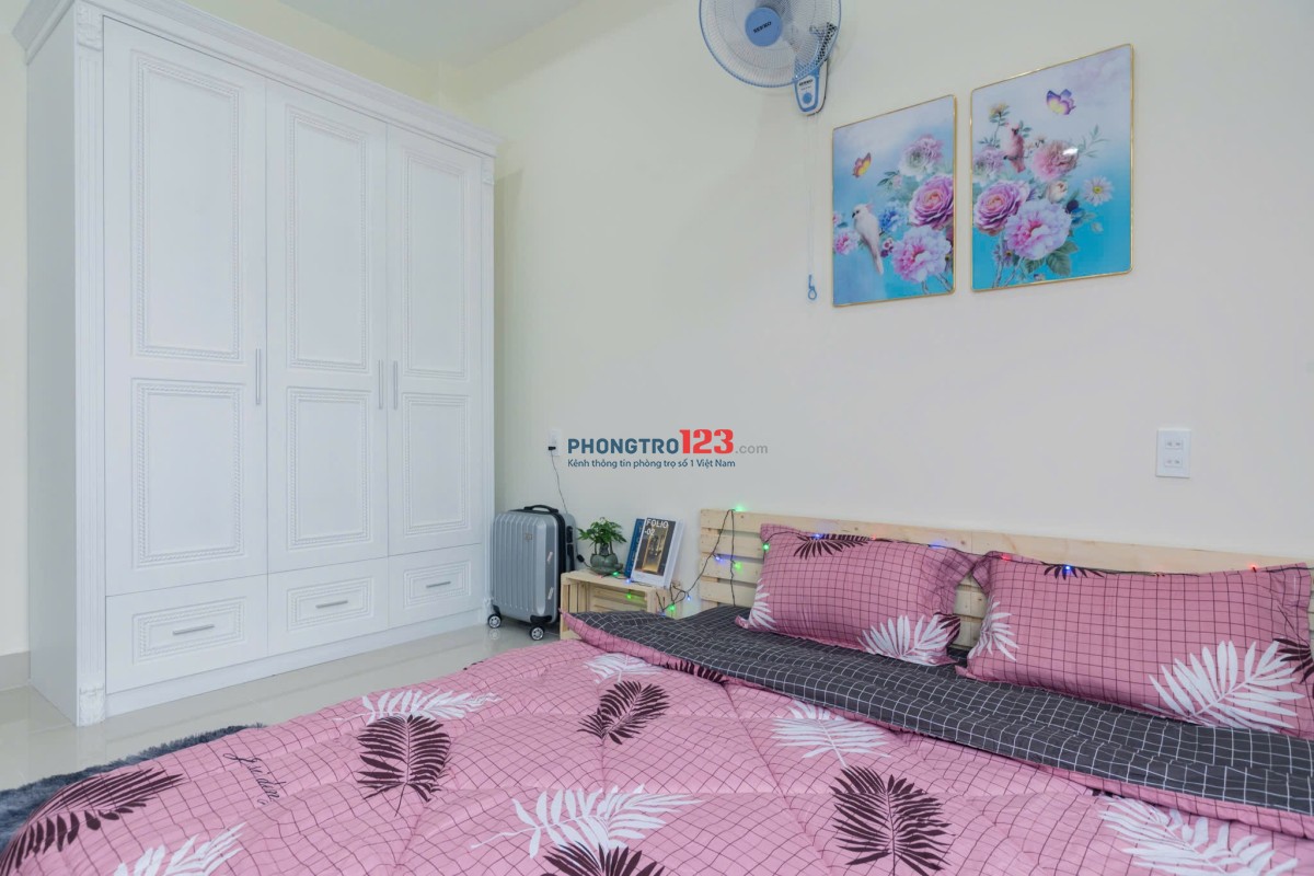 Căn Hộ Studio 30m2 Phù Hợp 2-3 Khách, Nhà Thang Máy, Cửa Sổ Trời, Gần ĐH Văn Lang, Chợ Bà Chiểu