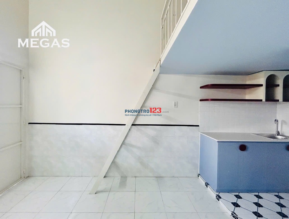 Duplex Ngay CoopMart Bình Triệu Gigamall, Đh Luật, Vlu Cs2 - 3, Hutech, GTVT, cầu Bình Lợi,