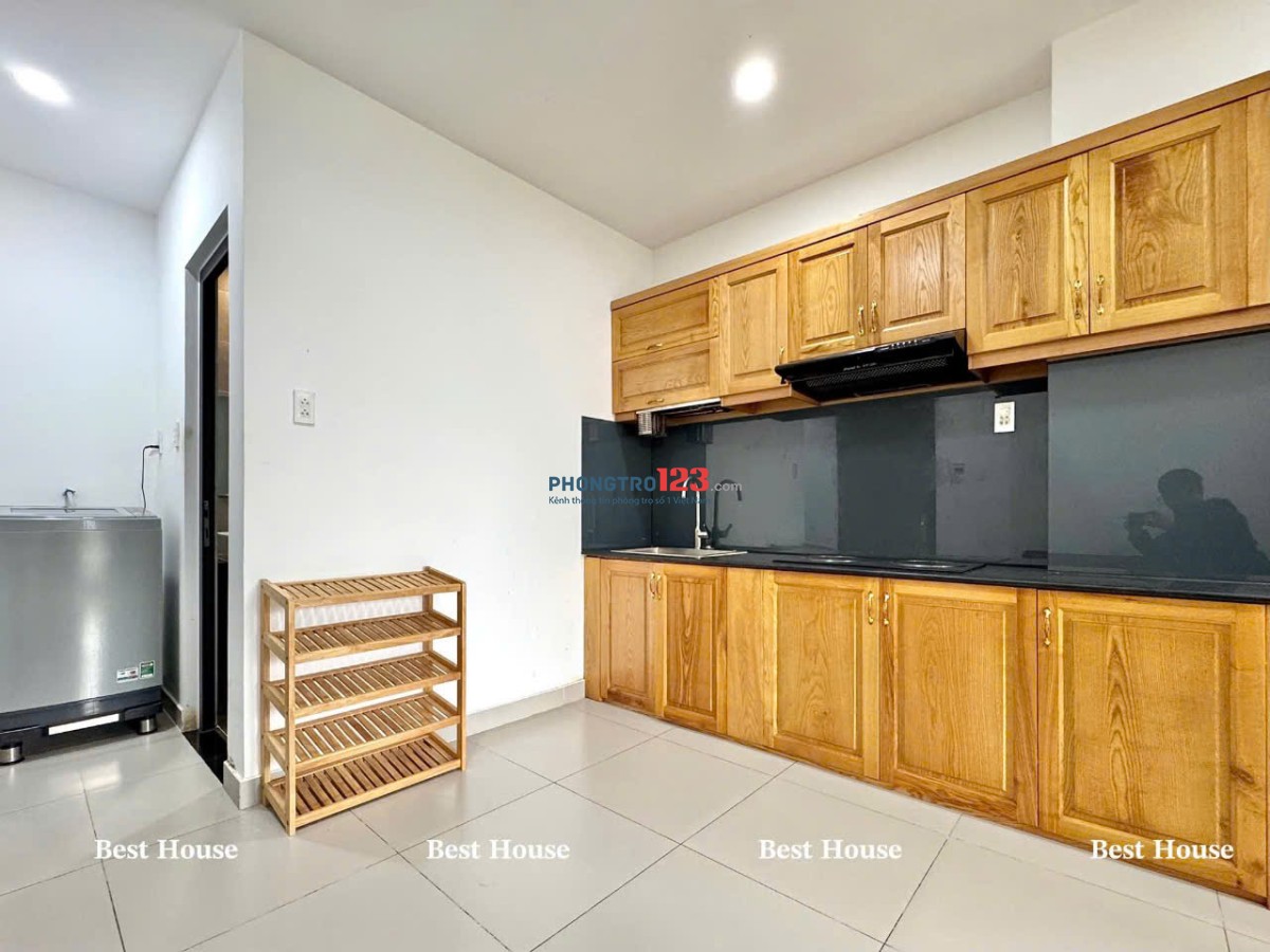 CHO THUÊ CHDV 1PN 1PK BAN CÔNG ĐỐI DIỆN ETOWN CỘNG HÒA NỘI THẤT ĐẸP